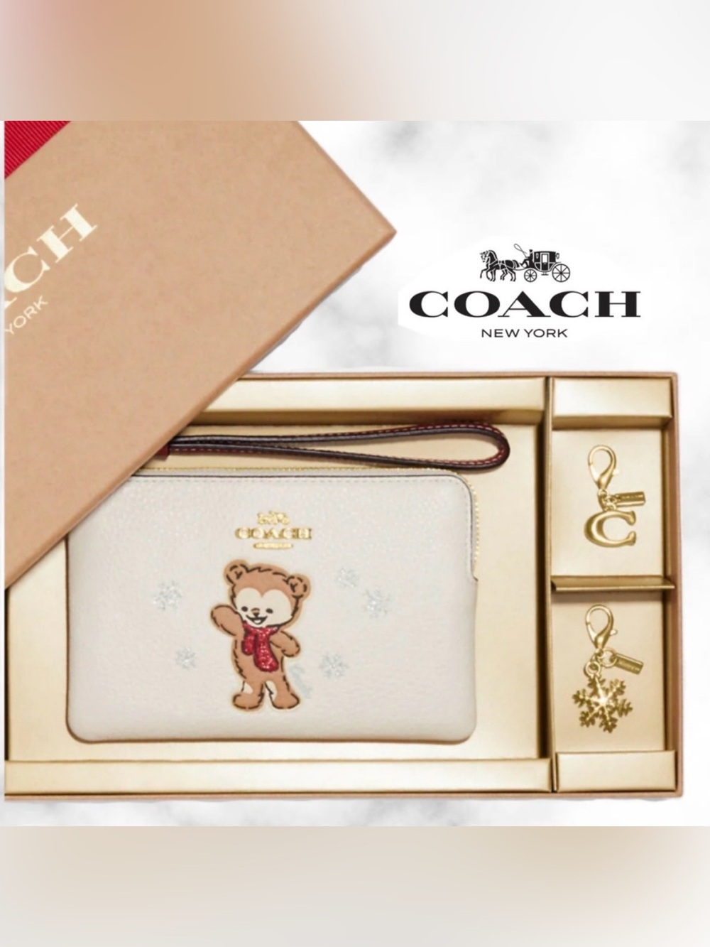 Coach Boxed Corner Zip Wristlet with Bear Snowflake Motif & 2 Charms CE891 NIB